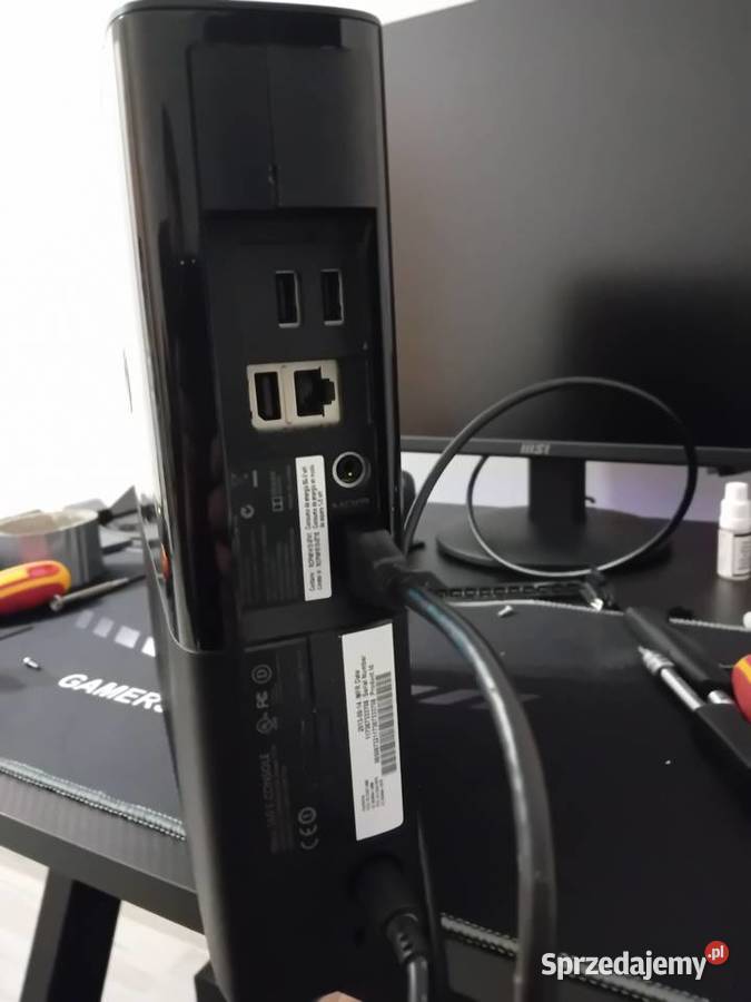 Xbox 360 Karnieszewice sprzedam