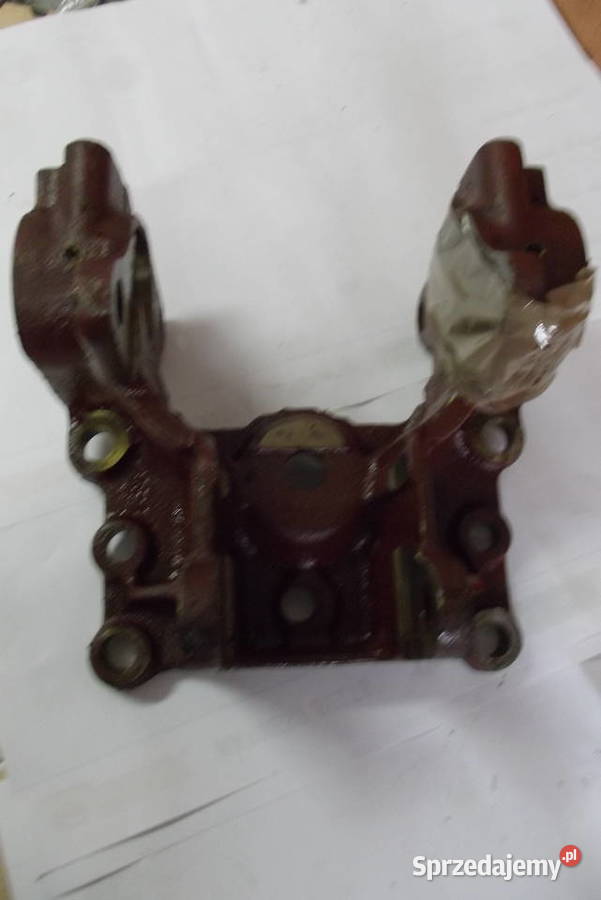 Wspornik zawieszenia górnego MTZ Parczew