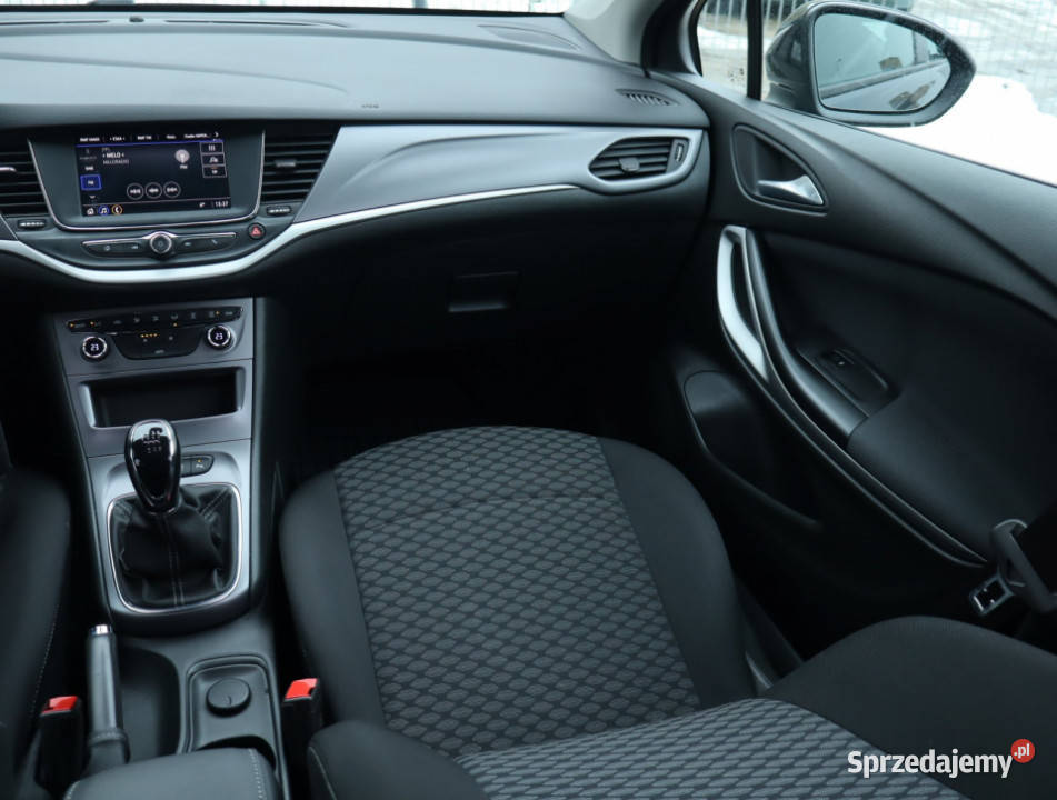 Opel Astra 12 Turbo system Start-Stop Łódź