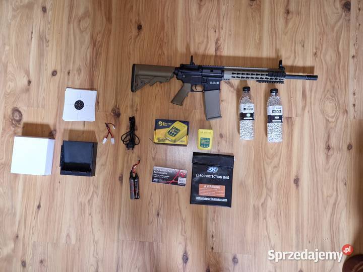 Kompletny zestaw ASG karabinek Specna Arms SAF02 Łochowo