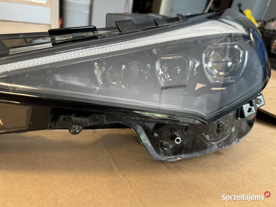 Hyundai Elantra reflektor full led lewy Motoryzacja Kozubszczyzna