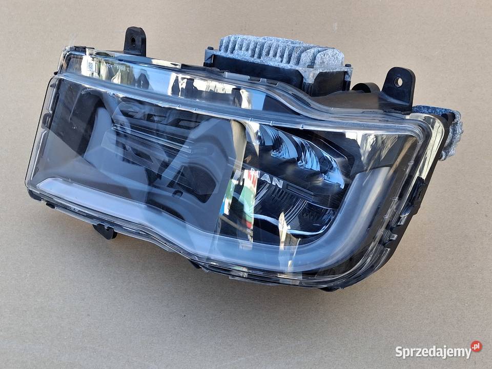 MAN TGX TGS TGL TGM TG3 REFLEKTOR LEWY FULL LED Bieleń