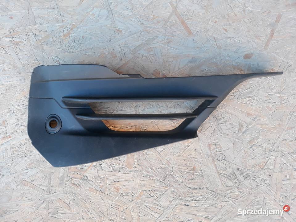 BMW 2 F45 KRATKA PRAWA ZDERZAKA PRZÓD LISTWA osobowe