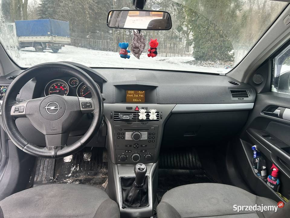 Sprzedam Opla astrę h kombi łódzkie Nowy Dwór-Parcela