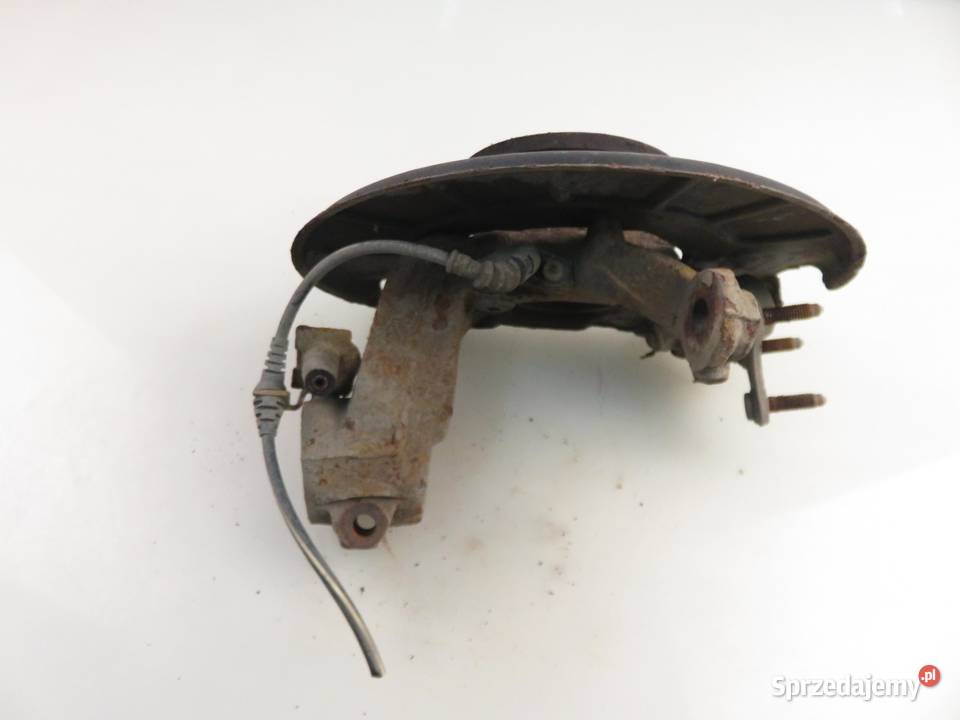 ZWROTNICA PIASTA PRZEDNIA PRAWA VW JETTA IV 20