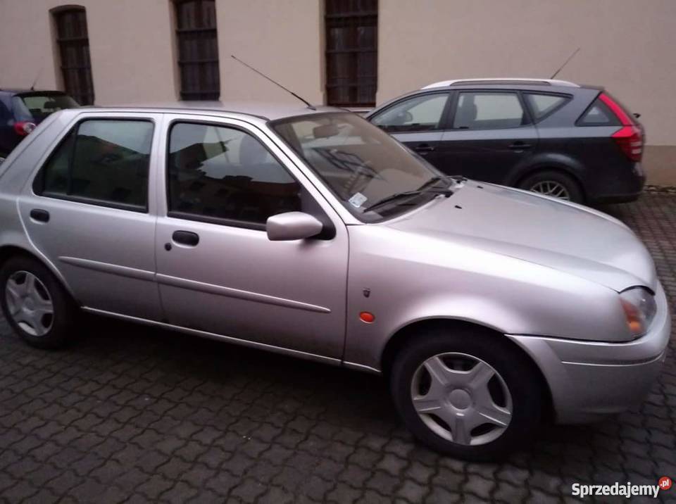 Ford fiesta mk5 ghia