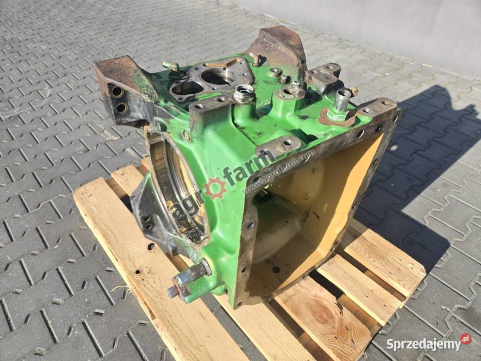 Obudowa tylnego mostu John Deere 6930 6830 Byków