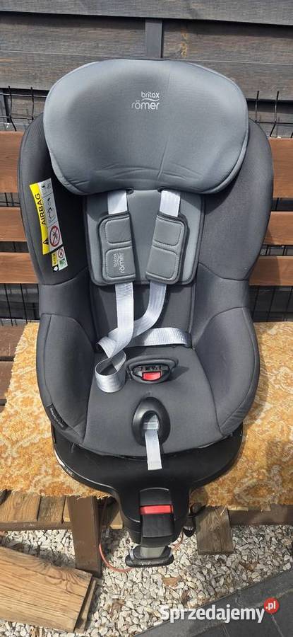 Śliczny czysty fotelik samochodowy Britax rmer Wola Mrokowska