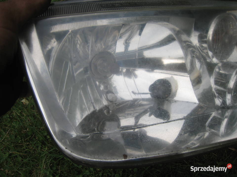Lampa przednia prawa reflektor prawy na czesci prawe Oświetlenie Kraków