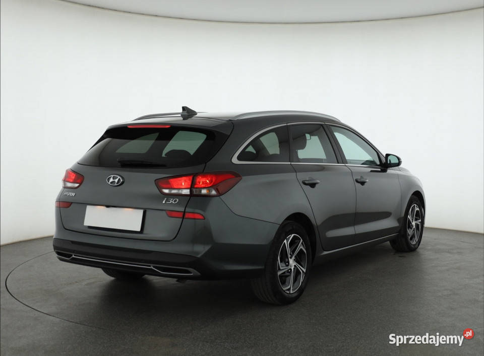 Hyundai i30 10 TGDI elektryczne szyby sprzedam