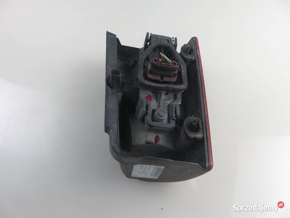 LAMPA PRAWA TYLNA PEUGEOT PARTNER I Lampy tylne