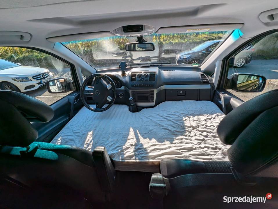 KamperFurgonetka pudełkowa MercedesBenz Marco Warszawa