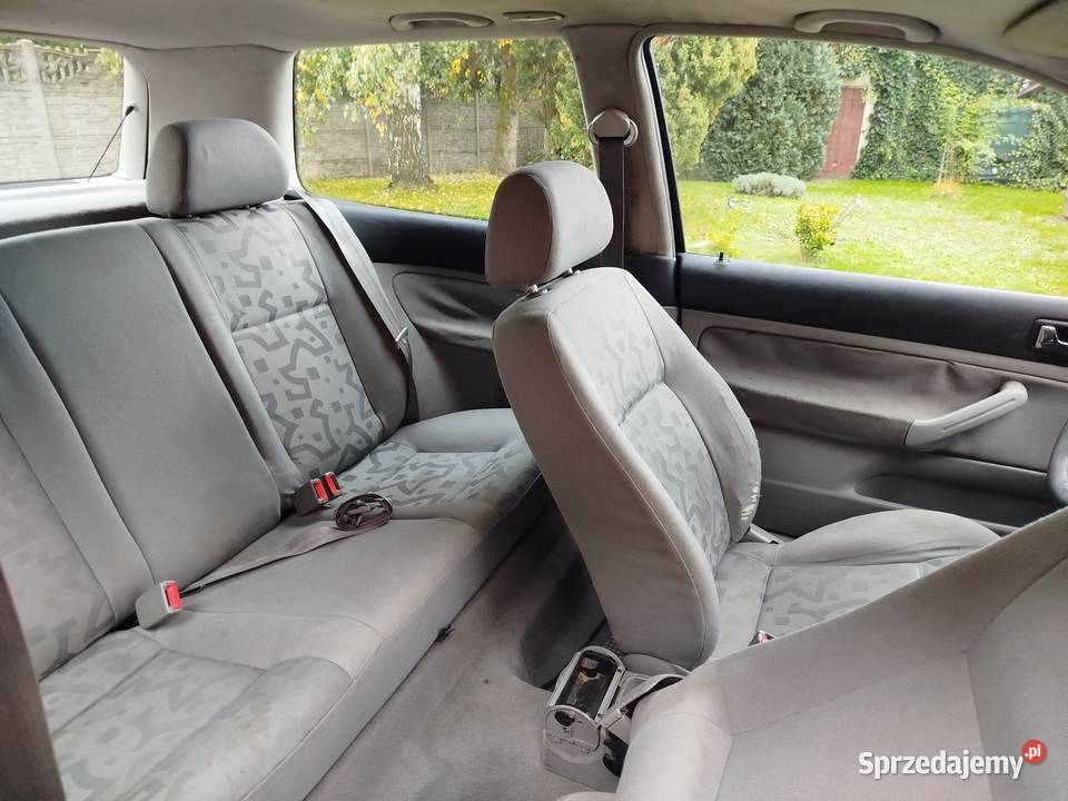 Volkswagen Golf 16 benzyna Plus LPG 1998 welurowa tapicerka Wrocław