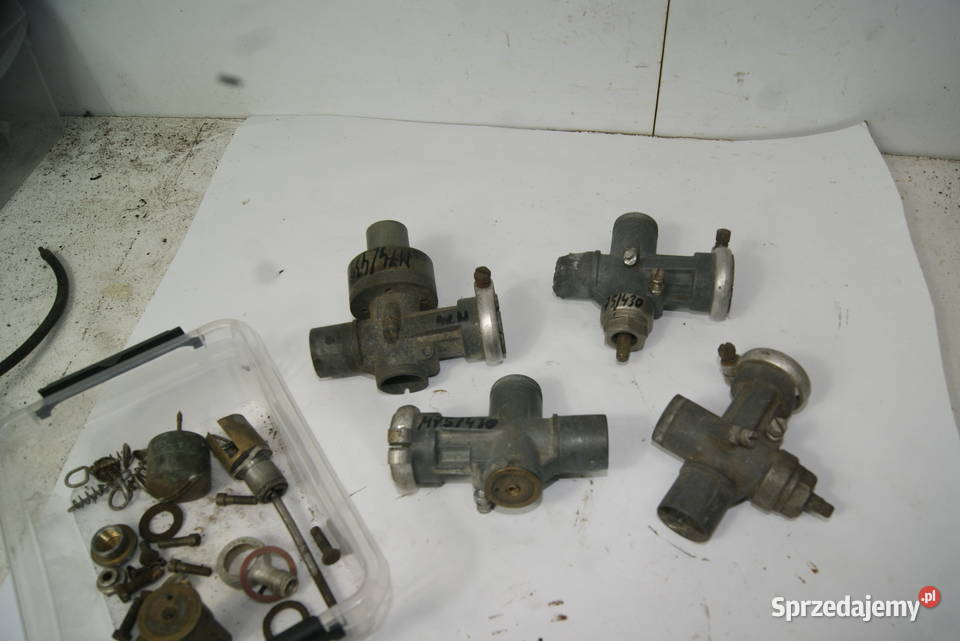 GAZNIKI AMAL 74 439 74423 I AMAL 75 430 X2 śląskie Rybnik sprzedam