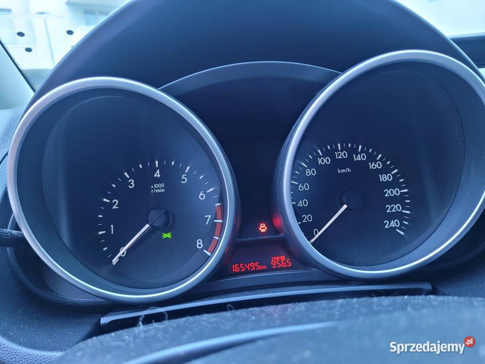 Mazda 5 II 20 benzyna 7 miejsc Webasto 165 495 manualna