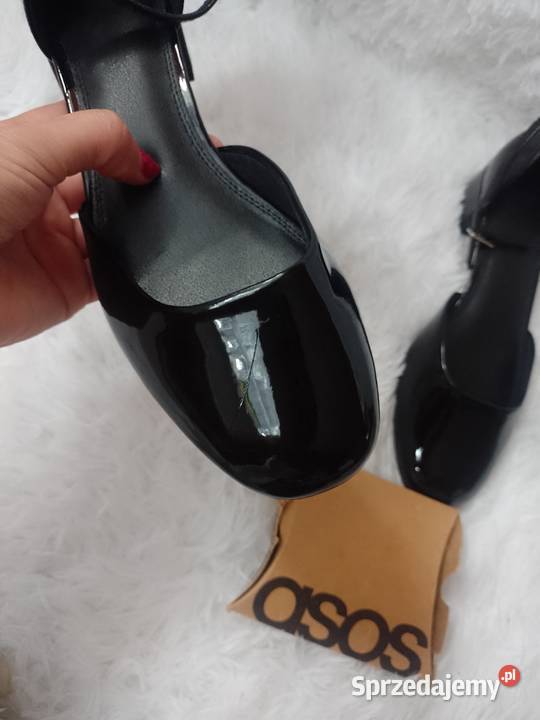 41 ASOS Design Czarne czółenka wieczorowe z Kraków