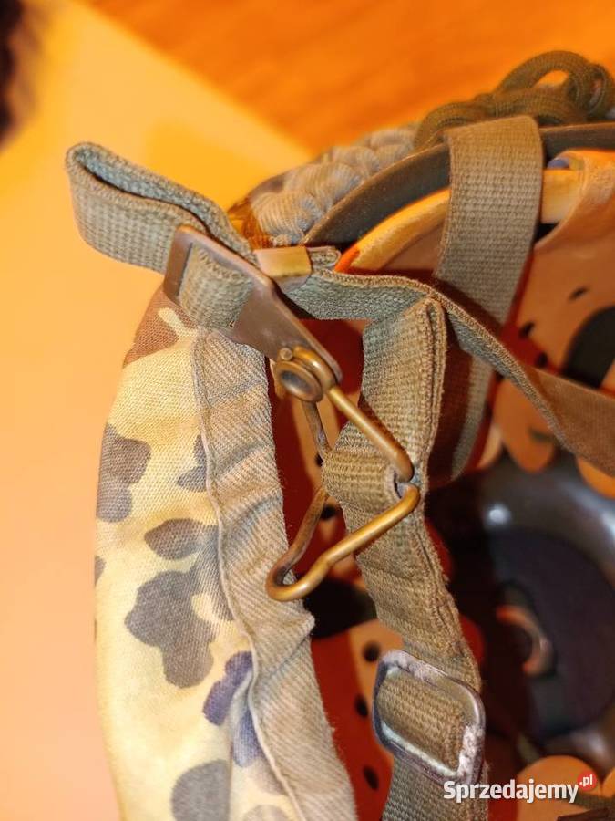 Hełm wojskowy z pokrowcem śląskie Bielsko-Biała