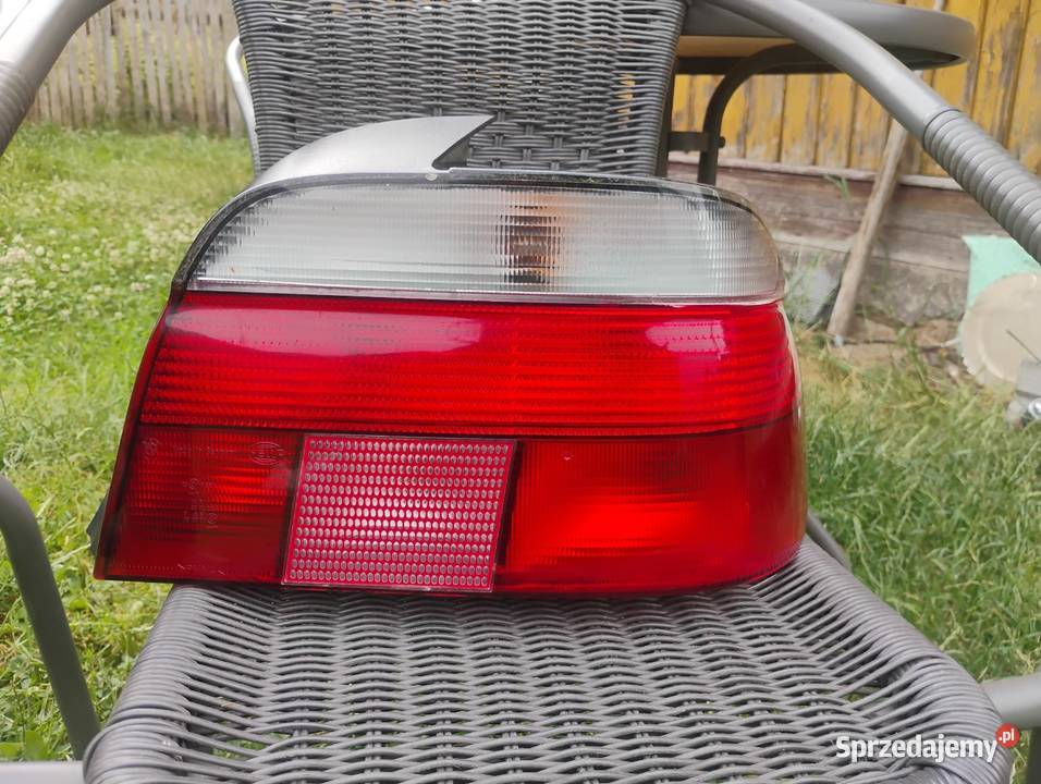 Lampy tylne lewa prawa BMW E39 biały kierunek Lampy tylne Części samochodowe mazowieckie Wola Zagrodnia