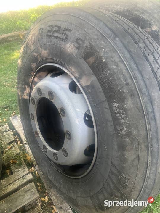 Koło 31580 r225 Falken Bielsko-Biała