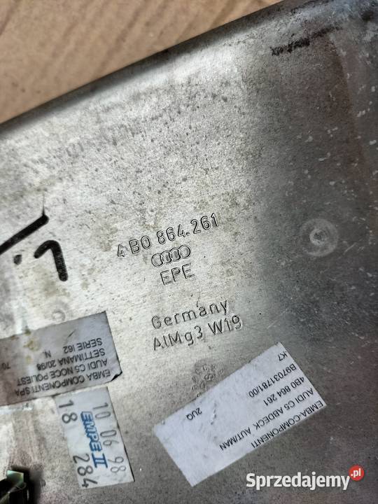AUDI A6 C5 4B0864261 RAMKA MIESZKA MIESZEK GAŁKA Kamień-Kolonia