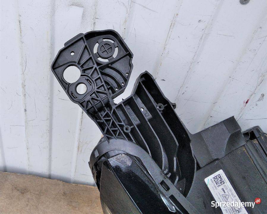 PEUGEOT 3008 5008 LIFT FULL LED LAMPA PRAWA 20 sprzedam