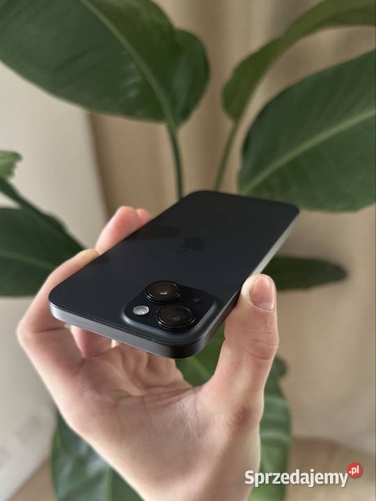 iPhone 15 128GB 99 Black Stan Apple / iPhone