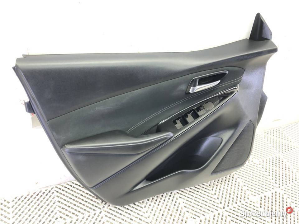 BOCZEK DRZWI LEWY PRZÓD MAZDA 2 DL Hatchback