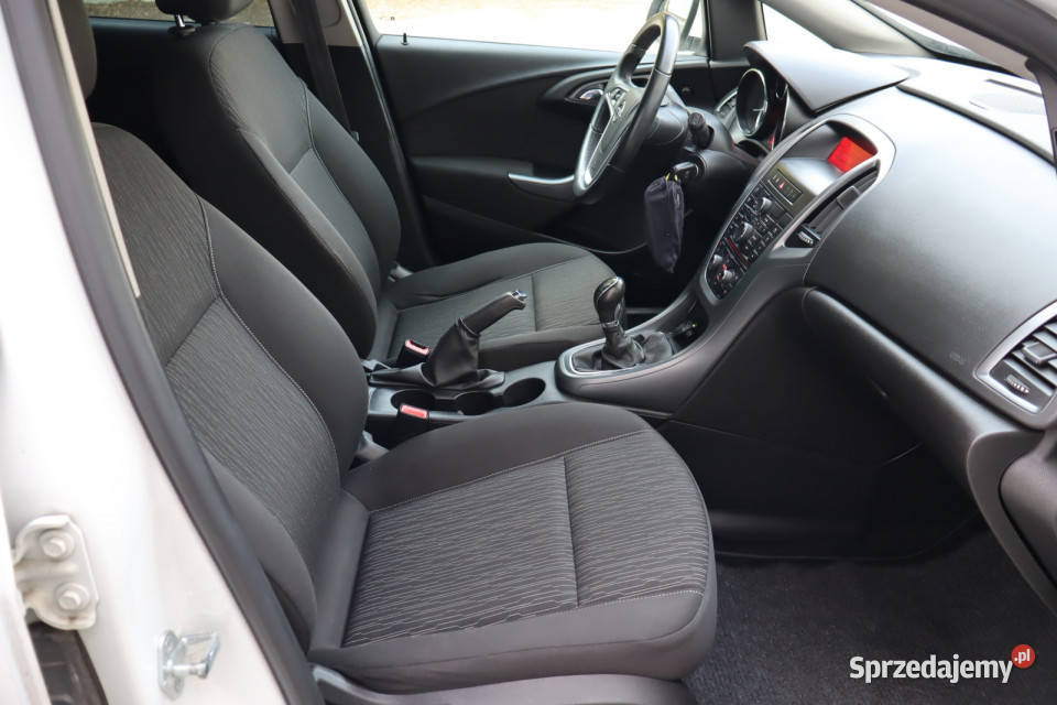 Opel Astra 17 CDTI