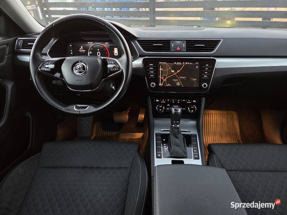 SKODA SUPERB LIFT AMBITION SalonPL 1WŁ 2022 łódzkie Sieradz sprzedam