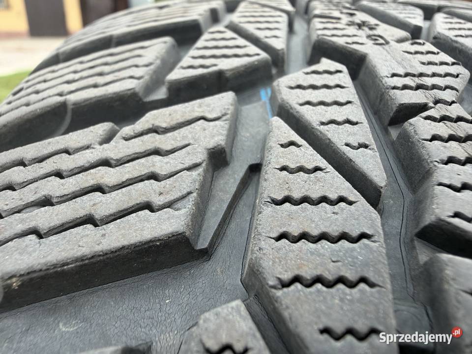 Opony zimowe NOKIAN 17565 R15 84T Lublin