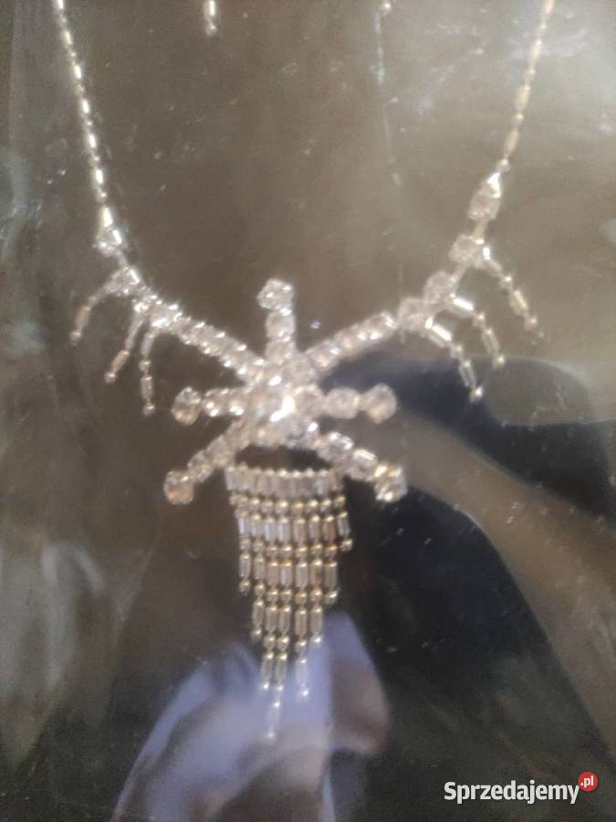 Nowy komplet biżuterii