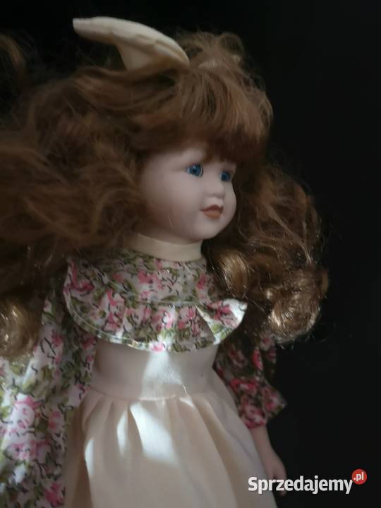 Lalka kolekcjonerska z kokardą pomorskie sprzedam