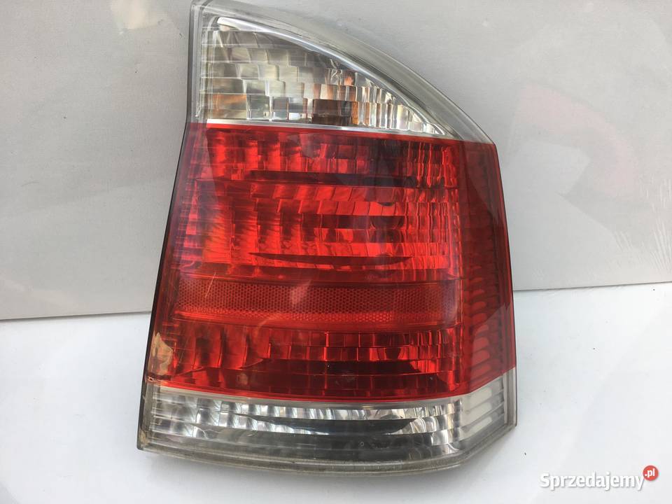 OPEL VECTRA C PRAWA LAMPA TYŁ SEDAN