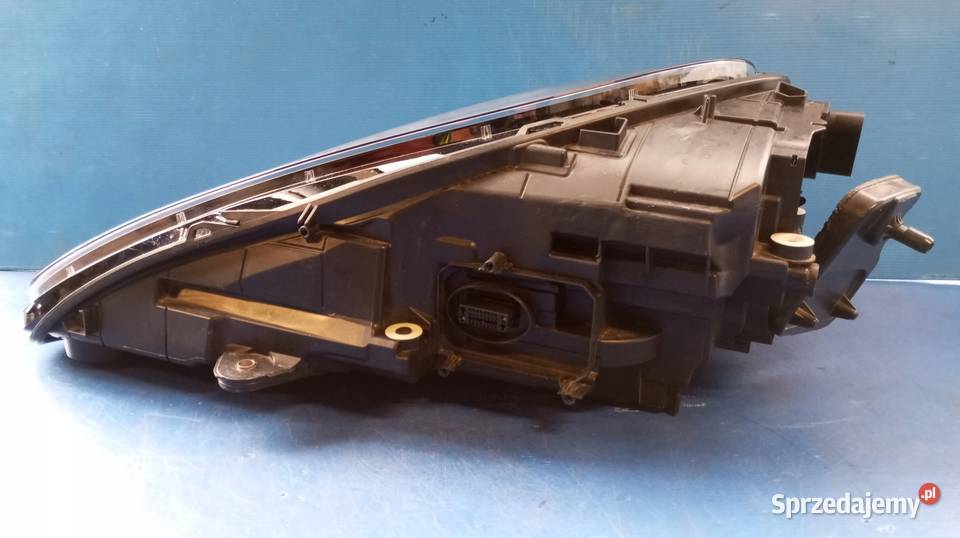 95B941010AP LAMPA PRAWY PRZÓD EU PORSCHE MACAN osobowe Nowy Tomyśl