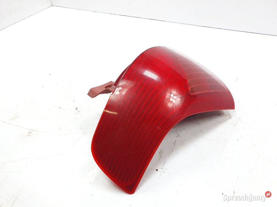 LAMPA PRAWA TYŁ SUZUKI SWIFT MK6