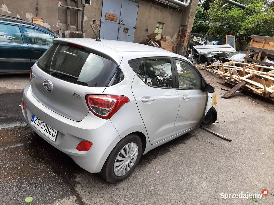 Sprzedam hyundai i10 spaleniu i10