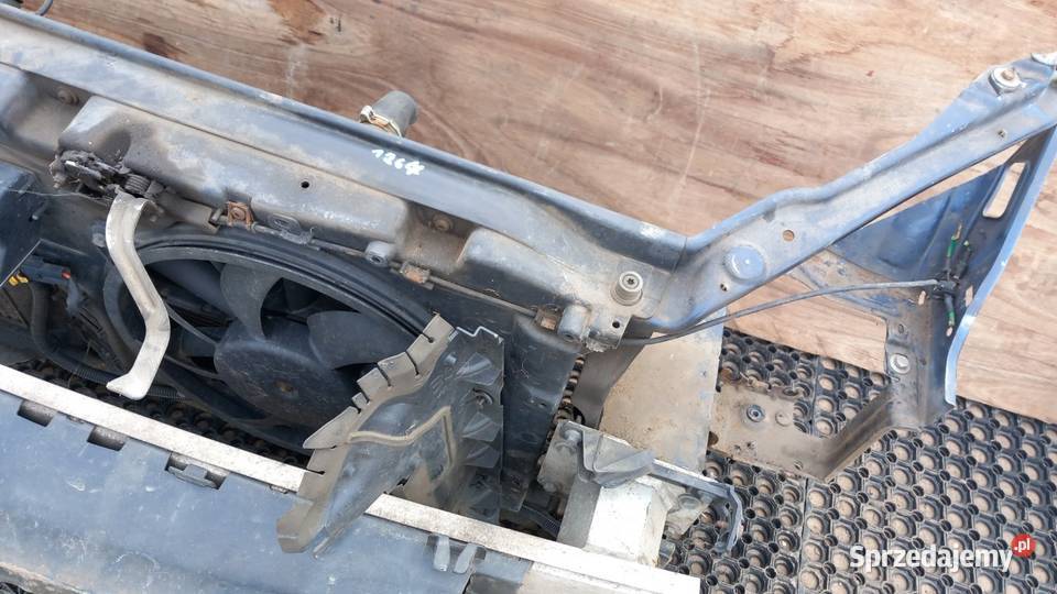 CITROEN C4 I LIFT 16 HDI PAS PRZEDNI KOMPLET osobowe Zbierkowo sprzedam