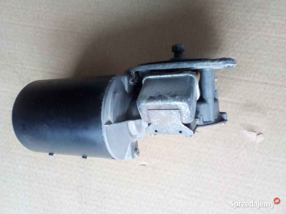 Mercedes W108109 Silnik wycieraczek Bukownica