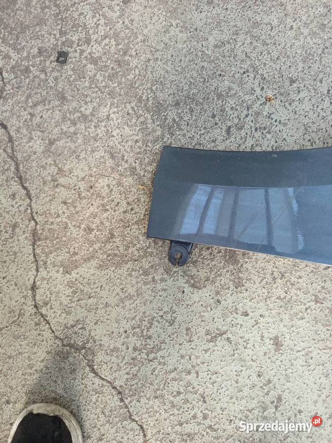 Błotnik lewy Megane 4 orginalny 16 roku osobowe