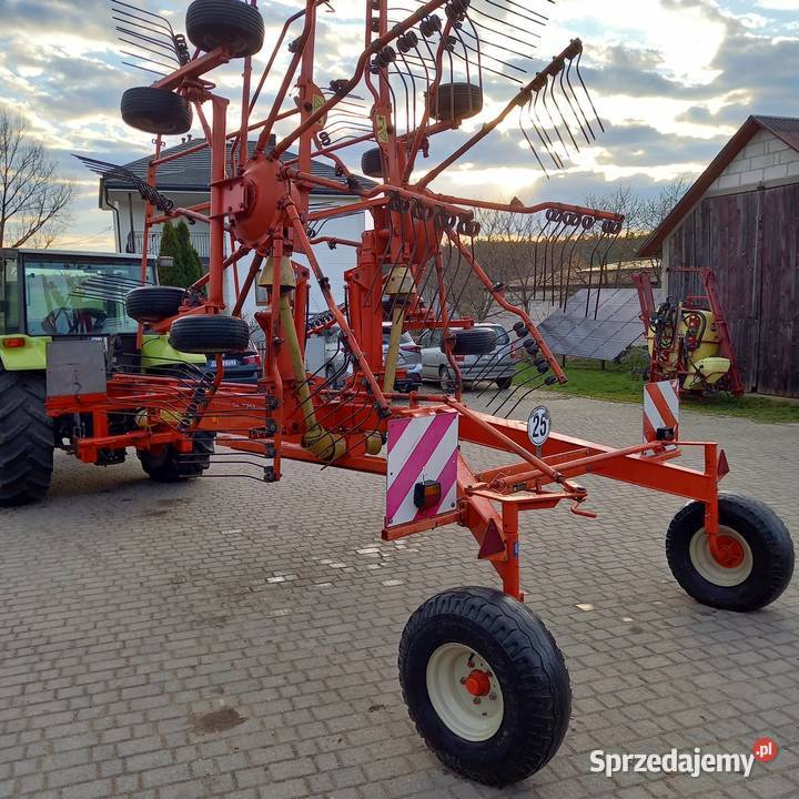 Sprzedam zgrabiarkę dwukaruzelowa kuhn 7301 Wizna