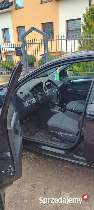 Opel Astra 19 CDTI Gdańsk