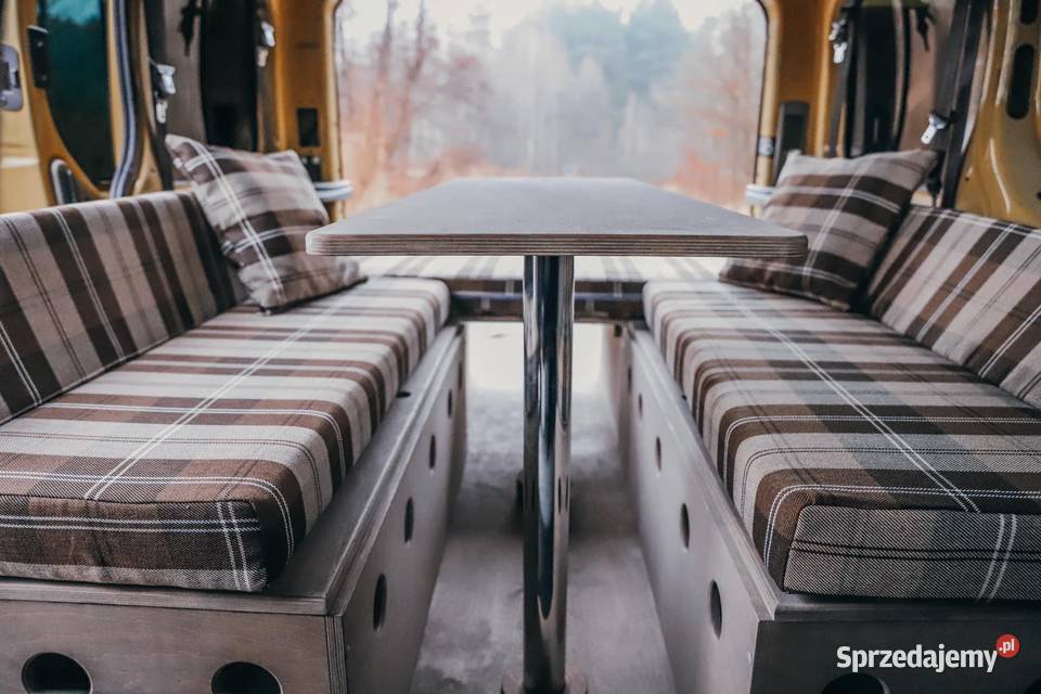 Zabudowa kempingowa turystyczna Vivaro trafic t4 dolnośląskie Syców