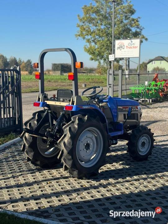 ISEKI Hunter 233 23hp 4x4 Power Shift Biskupice sprzedam