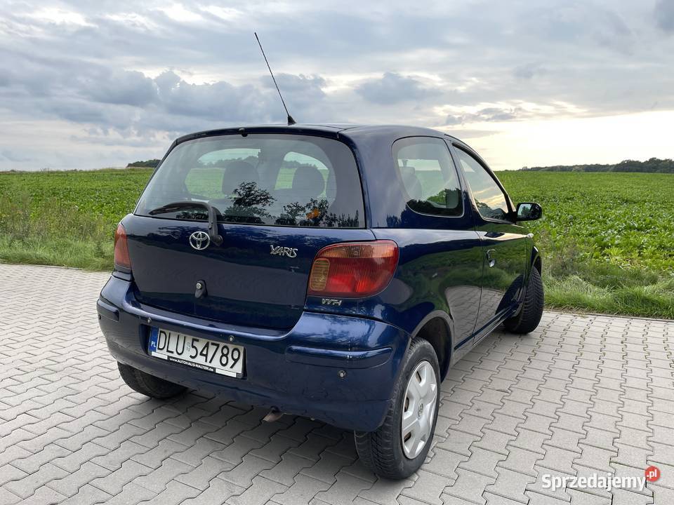 Toyota Yaris 10 2003 Benzyna 146 650 Rok produkcji 2003 Yaris Wrocław