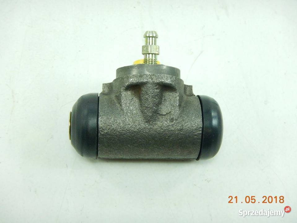 Cylinderek hamulcowy PEUGEOT 306 9401 505 8293