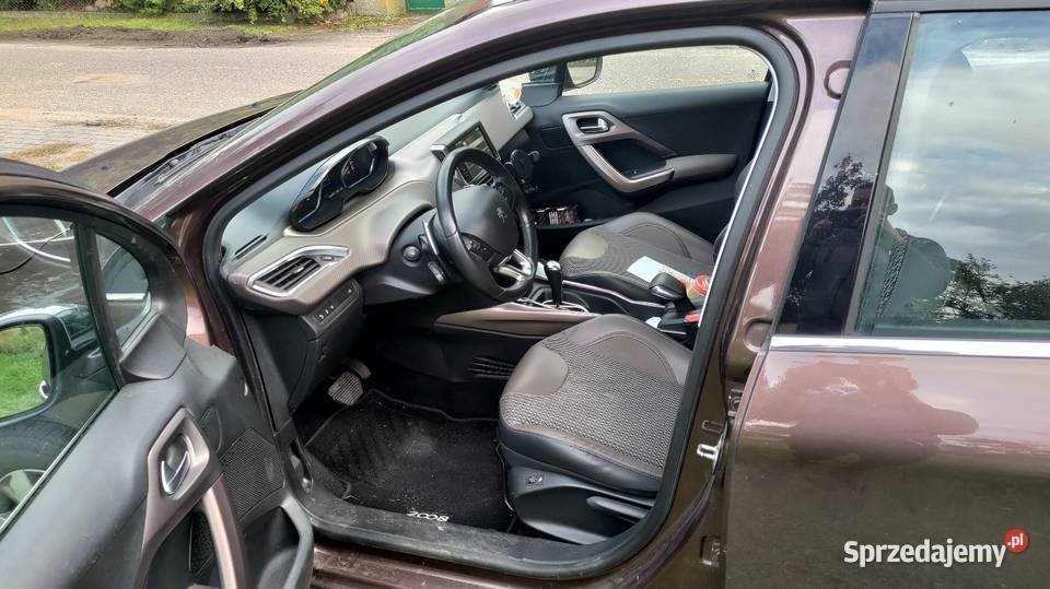 Peugeot 2008 16 eHDi 92 Automat Brązowy Metalik Ozorków