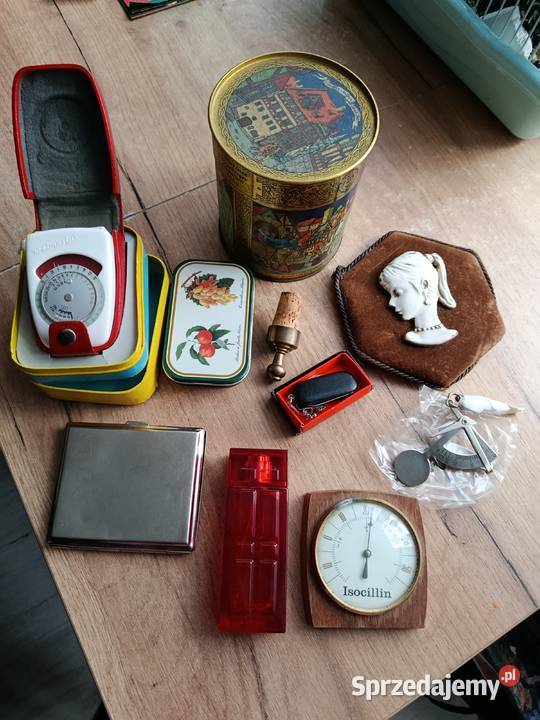 Sprzedam widoczne na zdjęciach rzeczy różne z