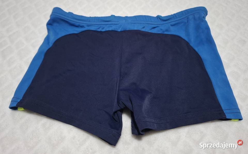 Krótkie spodenki kąpielowe kąpielówki granatowe Rozmiar 122 sprzedam