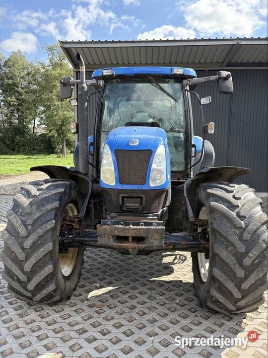 Holland T6030 PLUS pneumatyka Czerwone