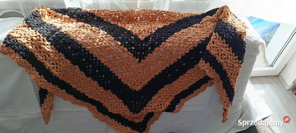 Chusta bursztynowa noc czerwony warmińsko-mazurskie